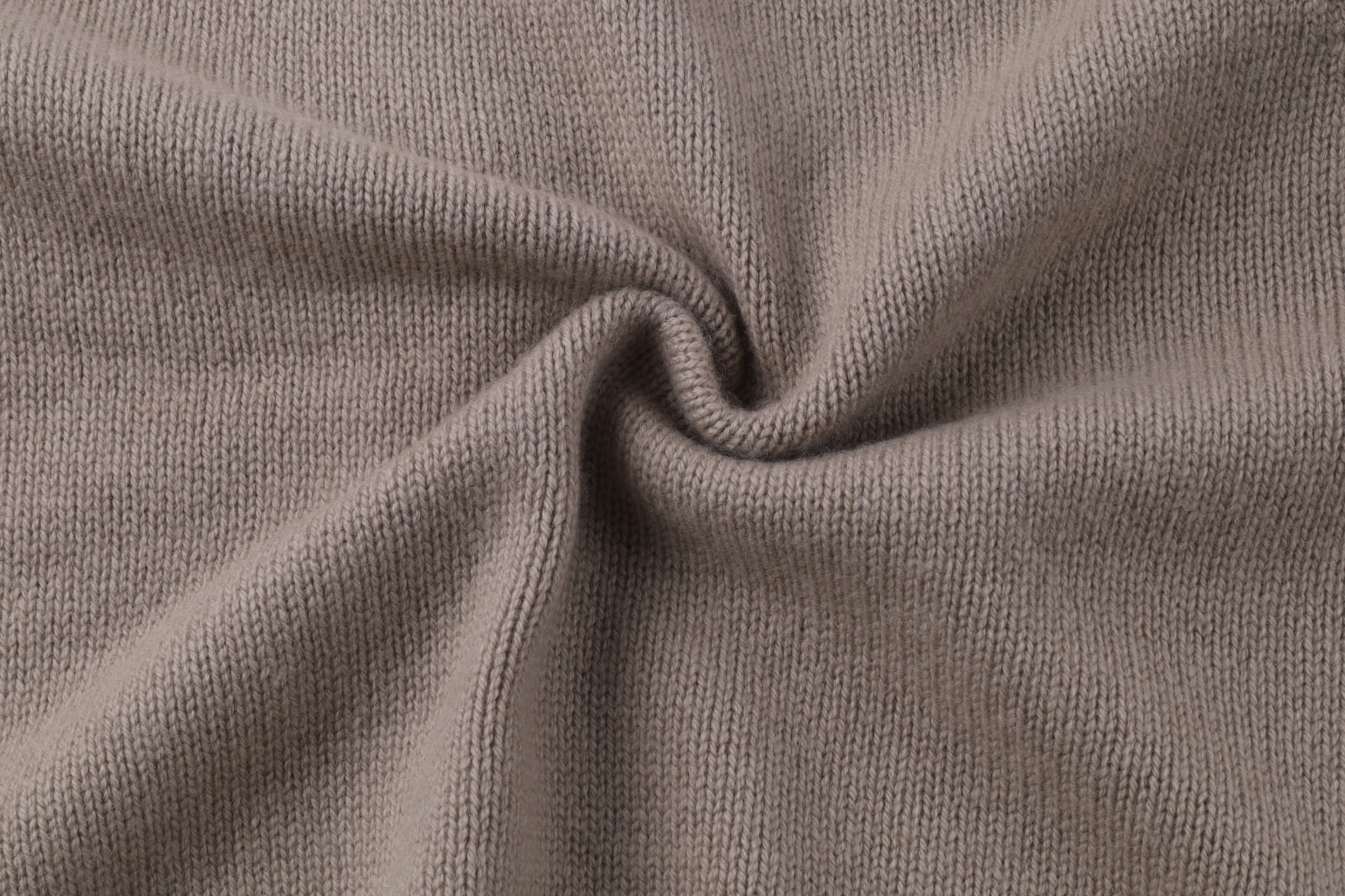 Vitnage Mock Neck Zip-up Cardigan